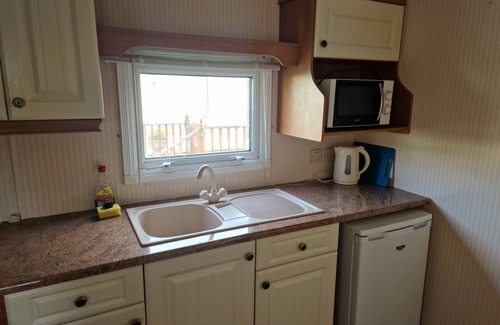 Llanfair Caereinion Apartment | Inviting Retreat with Pool, Breakfast & Pet-Friendly Amenities