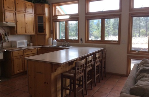 Flagstaff Cottage | Eco-Friendly Retreat Near Arizona Trail with Pet Amenities