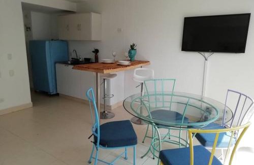 Yumbo Apartment | Discover a Pet-Friendly Getaway with Pool Access