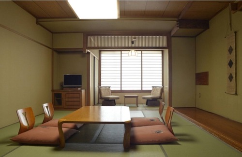 Asakura Hotel | Relaxing Japanese-Style Room in Asakura, Fukuoka