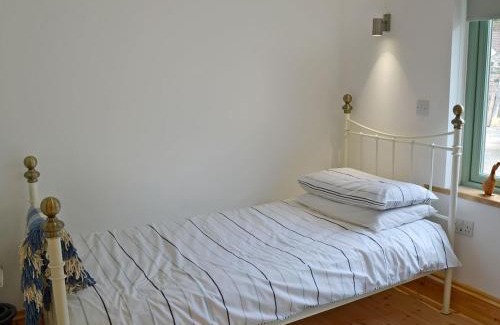 Belford House | Discover No2 The Neuk: Pet-Friendly Escape with 9/10 Ratings