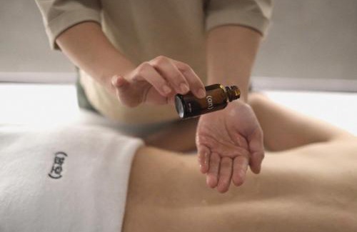 Luohu Hotel | Relaxing NOA Hotel & SPA Shenzhen with Spa and Family Comfort