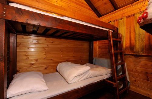 Peqiin Hadasha Cabin | Experience Noa'm Bagalil: Oceanfront Escape with Spa & Pool