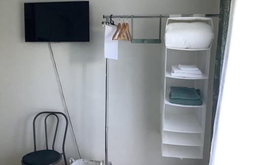 Le Bouscat House | Discover Noailles: Guest Rated 8.6/10 for Comfort
