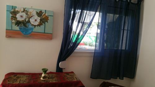 Kfar Vradim Cabin | Relax at Noam Hamargalit: Oceanfront Escape with Spa