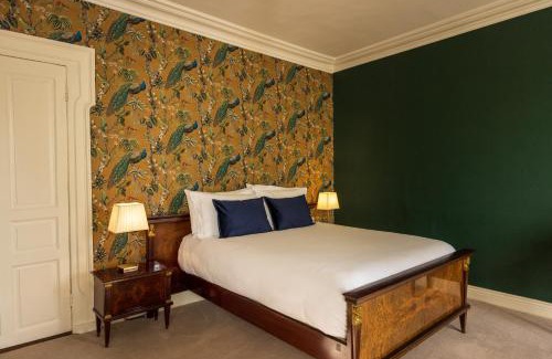 South Tipperary House | Top-Rated Noan Country House B&B with Delightful Dining