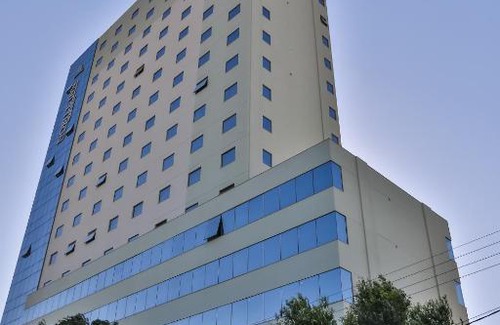 Alto Lage Hotel | Quality Stay at Nobile Inn Meridional Cariacica with Breakfast