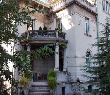 Verona City Centre House | Discover NOBILI LIBARDI - VILLA BASEVI: Guest Rated 9.4