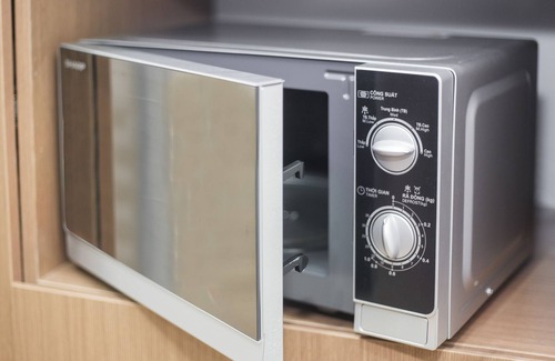 Trung Hoa Nhan Chinh Apartment | Cozy Noble Apartment Cầu Giấy with Breakfast & Kitchen