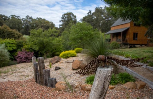 Dwellingup Ski Chalet | Experience Noble River Estate: 4-Star Family-Friendly Retreat