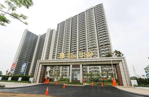 Bumi Serpong Damai Apartment | Guest Rated: NOCHE 2-Bedroom Skyhouse with Pool Access