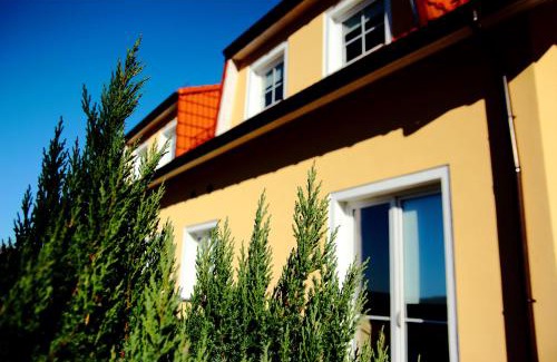 West Pomeranian Voivodeship House | Exceptional Noclegi Agape: Family-Friendly Getaway