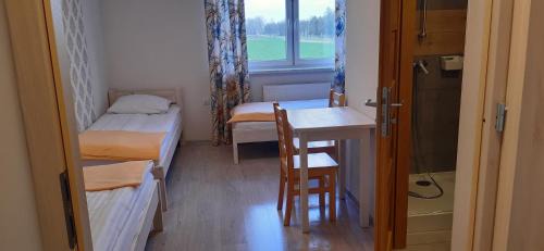 Goniadz Bed & Breakfast | Delightful Stara Szkoła: Pet-Friendly Retreat by Biebrza