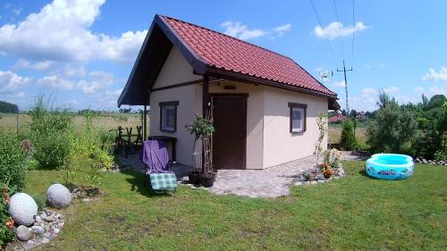 Sikory Juskie House | Guest Rated 9.1: Cozy Agrotourism Retreat with Kitchen