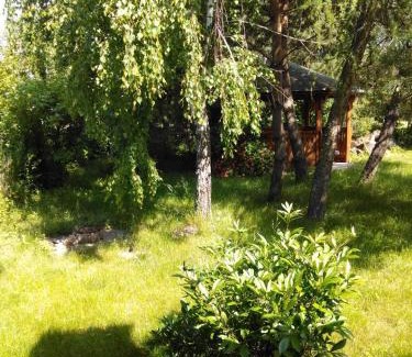 gmina Tuczna House | Cozy Noclegi przy kominku: Pet & Child Friendly Retreat