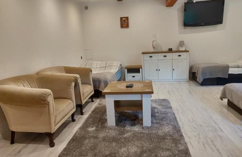 gmina Sławatycze Bed & Breakfast | Discover Noclegi-Spływy Bugięm: Pet & Child Friendly Stay
