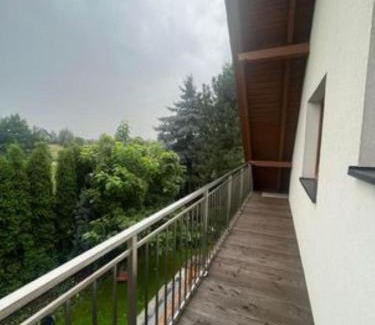 Chelmek House | Family-Friendly Noclegi Wilga with Kitchen Amenities