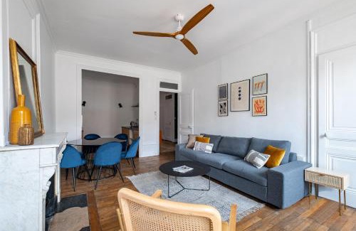 Carnot - Gailleton Apartment | Discover NOCNOC - Le Bohème: Family-Friendly Retreat