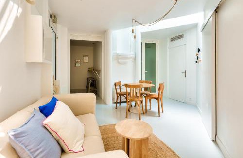 Prefecture Apartment | Family-Friendly Nocnoc Le Parasol with Great Amenities