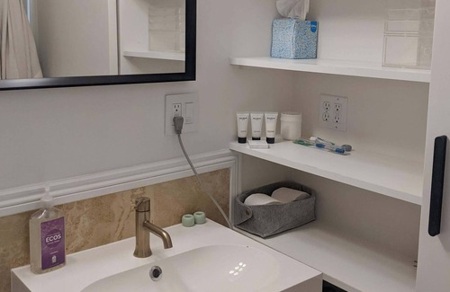 La Lengua Condo | Family-Friendly Noe Valley Oasis with 30-Day Minimum Stay