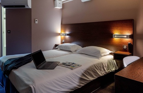 Bourg-les-Valence Hotel | Welcoming Noemys Valence nord: Family Friendly & Breakfast Included