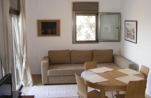 Nofei Prat House | Perfect Family Retreat at Nof Canaan with Pool Access