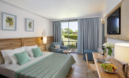 Kibbutz Ginnosar Hotel | Discover Nof Ginosar Kibbutz Hotel with Oceanfront Bliss