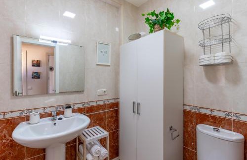 La Envia Apartment | Kid-Friendly Getaway at NogalesStudio R&R Awaits You
