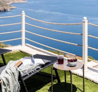 Arkadiko Chorio House | Discover Noho Villas GR: Oceanfront Retreat in Arkadian Village