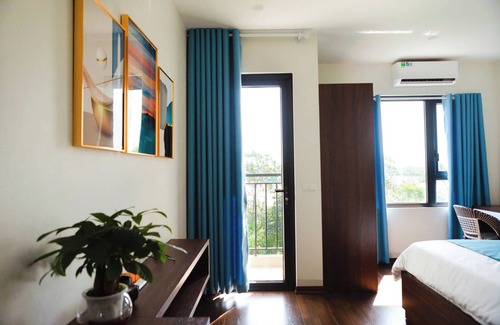 Soc Son Hotel | Noi Bai Airport Hotel