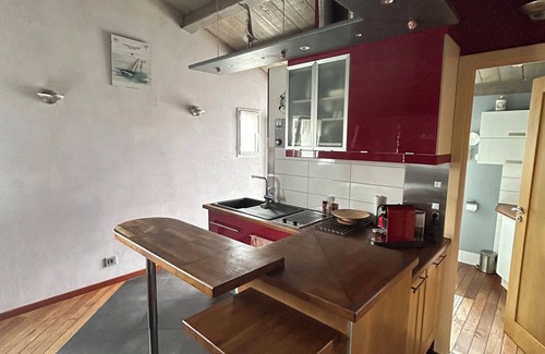 L'Epine Apartment | Family-Friendly Noirmoutier Gite with Garden Access
