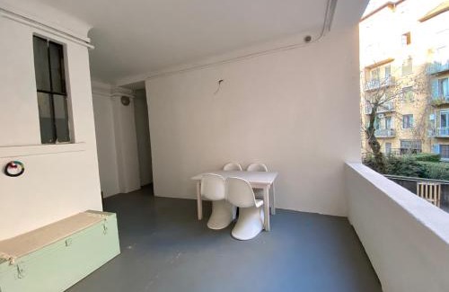 Loreto Apartment | Family-Friendly Nolo Cube with Outstanding 9.3/10 Rating