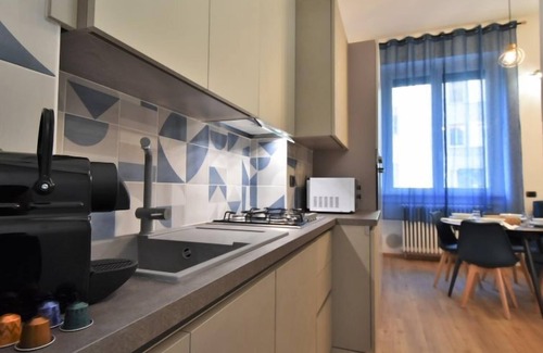 NoLo Apartment | Stay at NoLo Flat: Family-Friendly with Spa & Kitchen Amenities