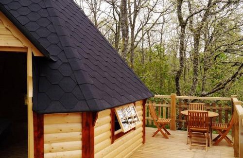 Montalegre Other | Welcoming Nomad Planet: Family-Friendly with Essential Amenities