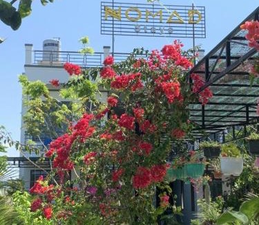 Ninh Hai House | Budget-Friendly Nomad Stay with Pet and Child Amenities