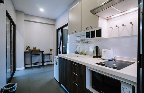 Chiang Mai Villa | Discover Nomads Riverside Chiangmai with Pool & Breakfast