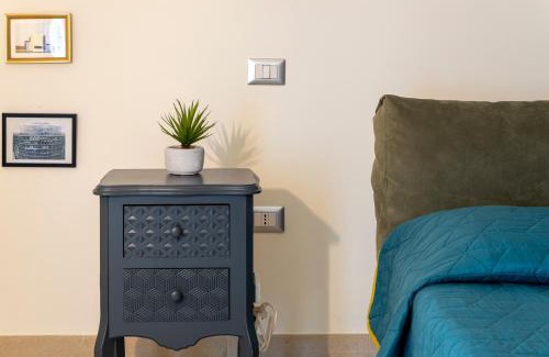 Alghero Apartment | Elegant Rooftop Retreat with Terrace for Families & Pets