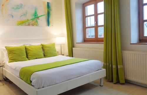 Eimersleben Apartment | Ideal Non-Smoking Room with Pool & Ocean View Near A2