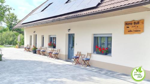 Postojna Bed & Breakfast | Cozy Escape at Nona BB: Hot Tub & Fireplaces Await
