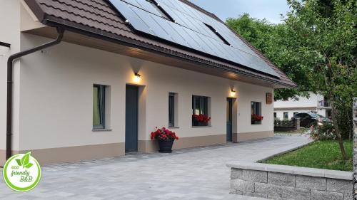 Postojna Bed & Breakfast | Cozy Escape at Nona BB: Hot Tub & Fireplaces Await