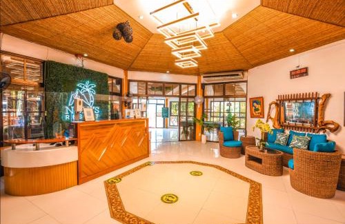 Alitagtag Resort | Discover Noni's Resort: 4-Star Getaway with Pool & Breakfast