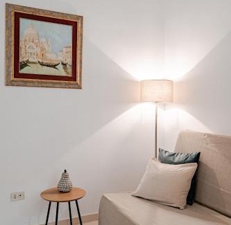 Trecase Apartment | Convenient Nonna Rosa: Family-Friendly Stay Near Pompei