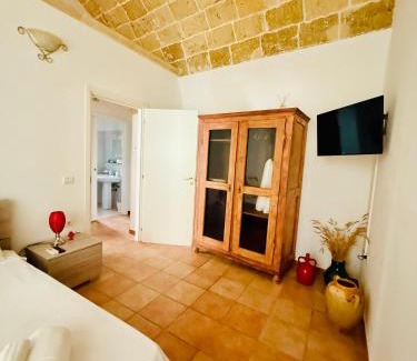 Gemini Bed & Breakfast | Discover Nonna Veronica: Family-Friendly Stay with Breakfast