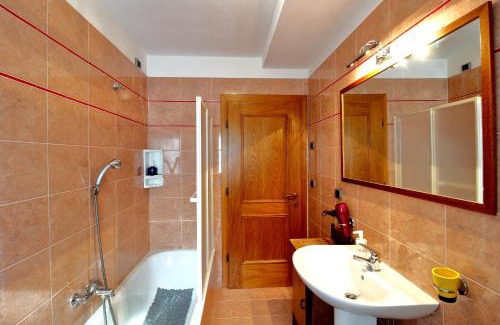 Pieve di Cadore Bed & Breakfast | Outstanding Nonostantetutto B&B: Pet-Friendly Comfort