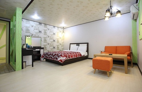 Nonsan Hotel | Eco-Friendly Nonsan Yegrina with Breakfast and Kitchen