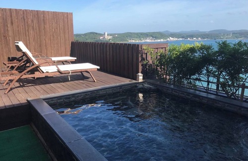 Hirado Hotel | Inviting Japanese-Style Room with Meals Included in Hirado