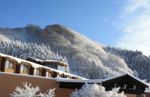 Yuzawa House | Relax in Yuzawa Akita: Meals Included & Spa Access