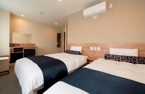 Toyohashi House | Nonsmoking Premium twin maximum capacity of 4 / Toyohashi Aichi