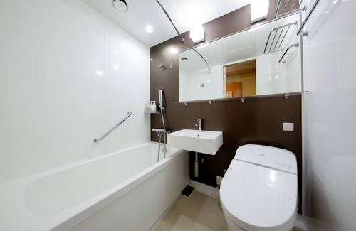 Nishiki Hotel | Premium Twin Room in Nagoya with Family-Friendly Amenities
