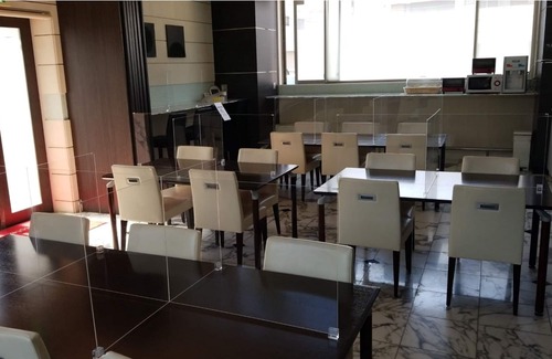Okazaki Hotel | Comfortable Nonsmoking Room with Free Breakfast in Okazaki